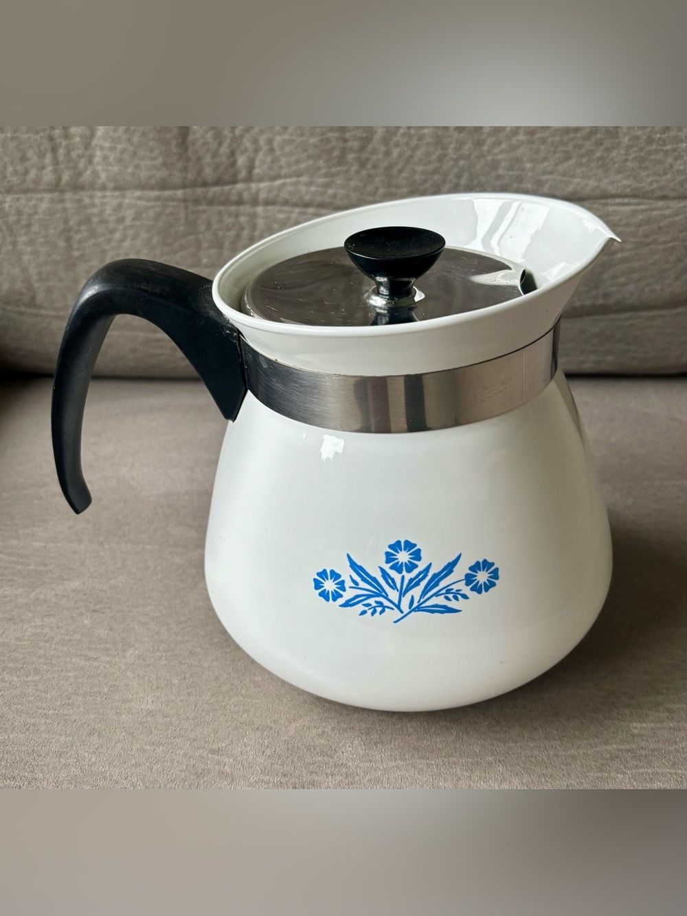Vintage Corning Ware Blue Cornflower 8 Cup Coffee Tea Pot Kettle With Lid